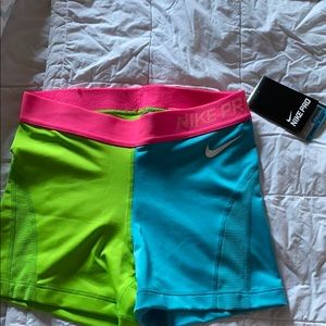 Womans Nike Spandex